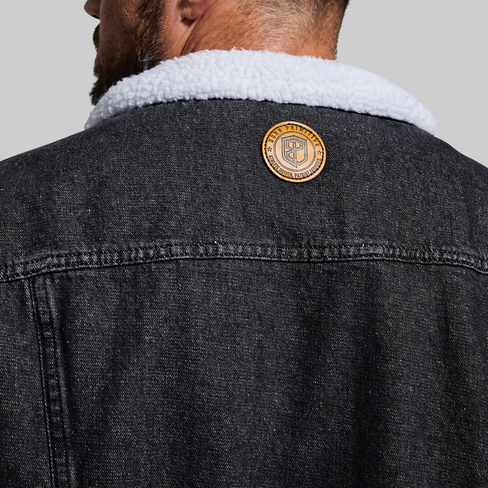 LYFT BACK EMBLEM DENIM JACKET S ブラック 極美品】 LYFT バックプリント デニムジャケット L - メルカリ