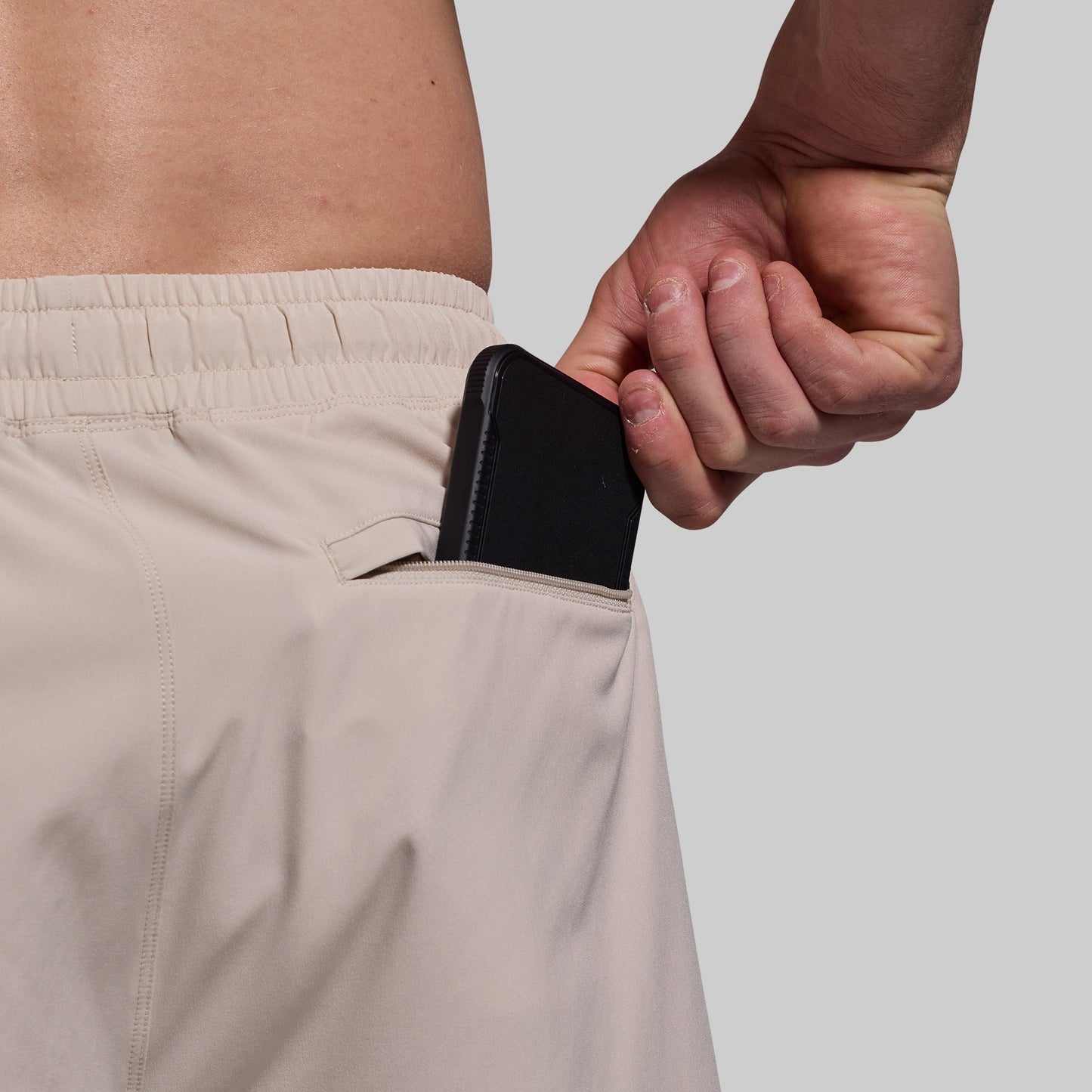 Peak Short (Oatmeal)