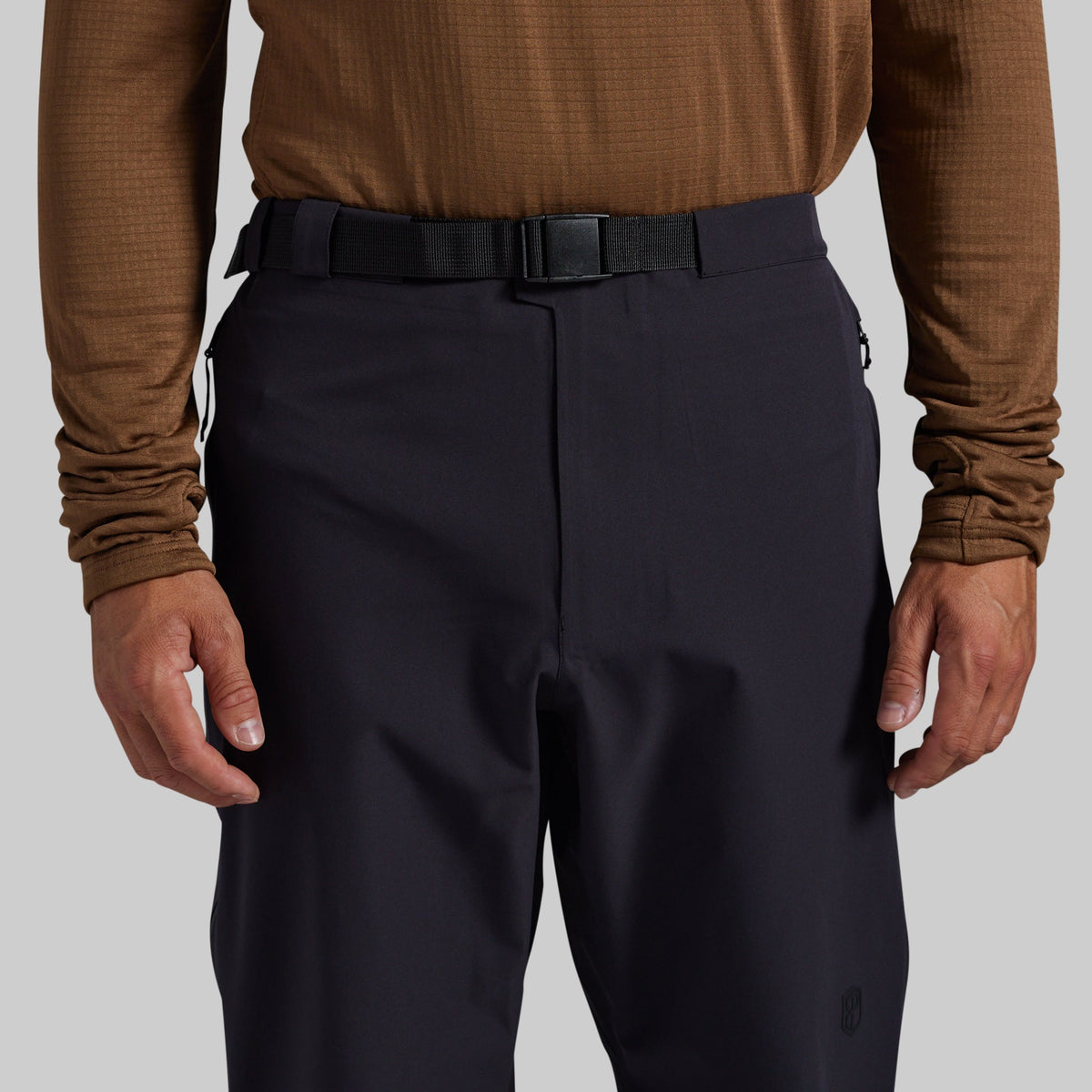 Integrated belt on black Mission FLEX Rain Pant 2.0