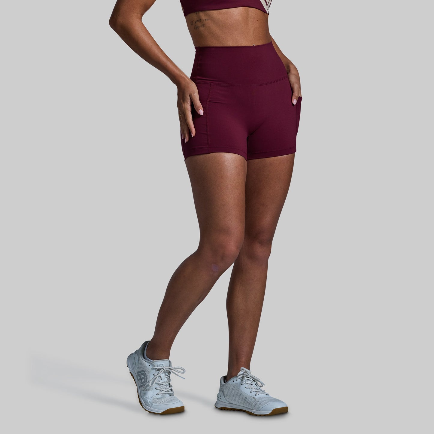 Synergy Short (Garnet)