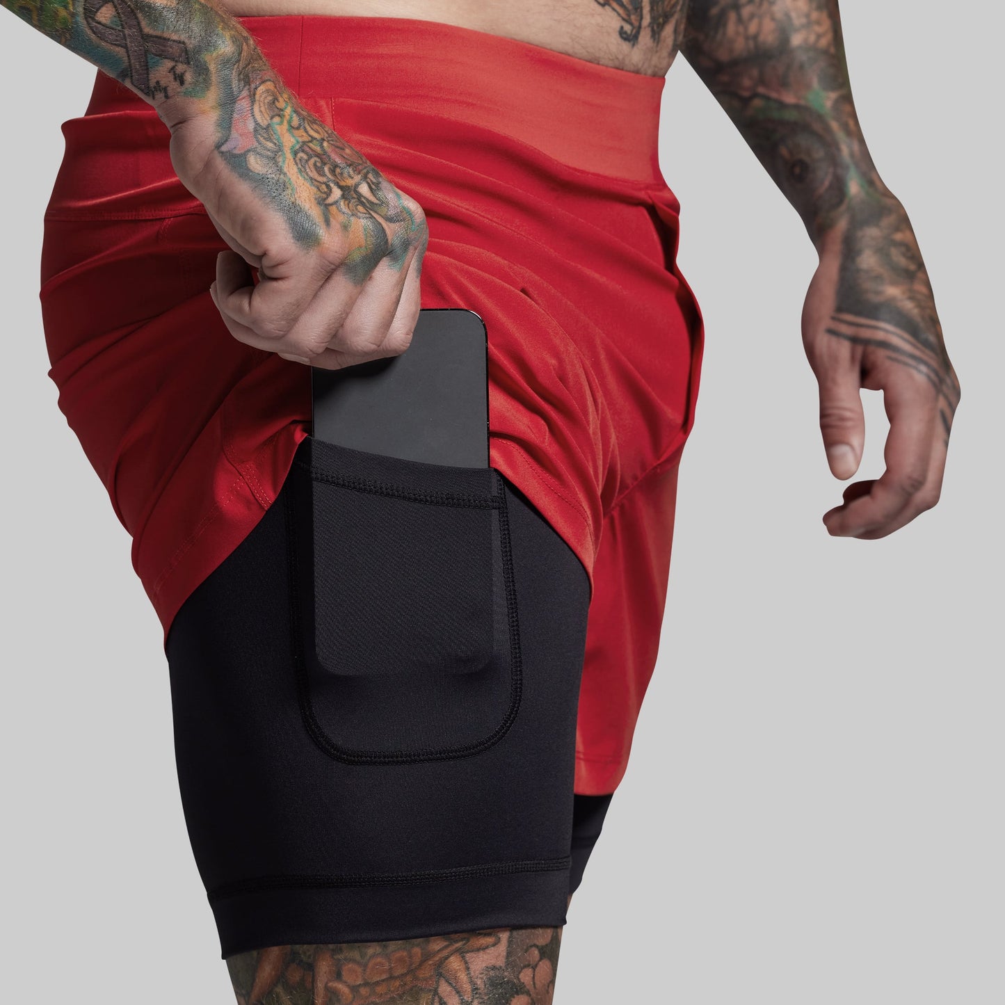 Versatile Short w/ Compression 7" (Adrenaline)