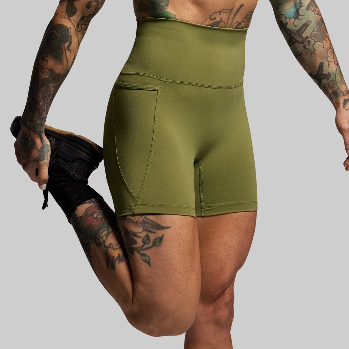 Eccentric Short (Army Green)