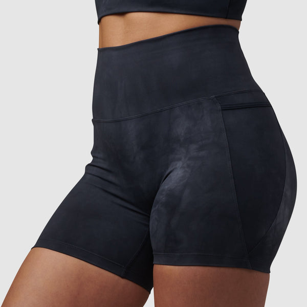 Lululemon Wunder Train High Rise Short Black Size 4 - $42 - From Stephanie