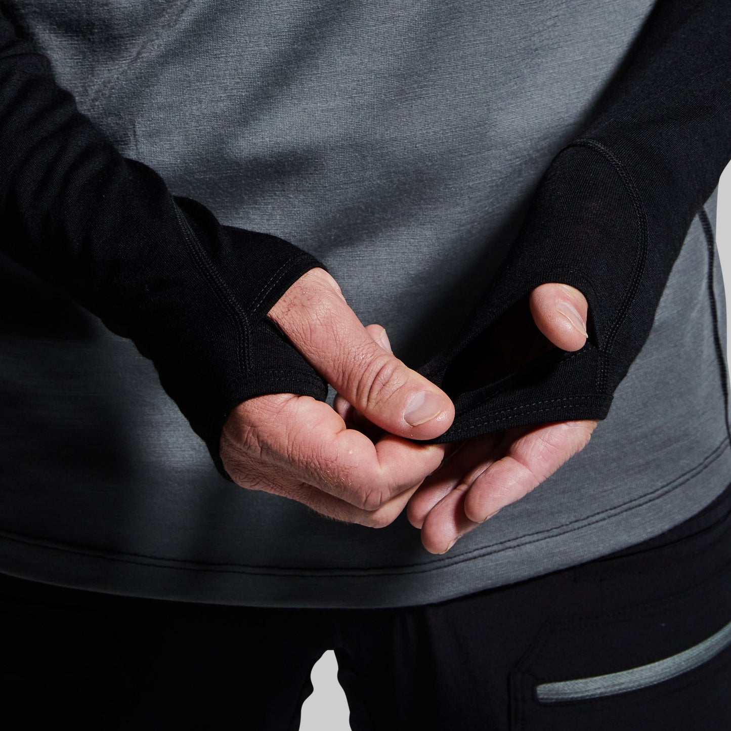 Men's Ridgeline Half Zip Hoodie (Black)